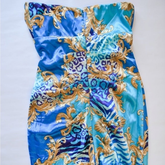 Stunning Cache Dress - 2 - Picture 5 of 12